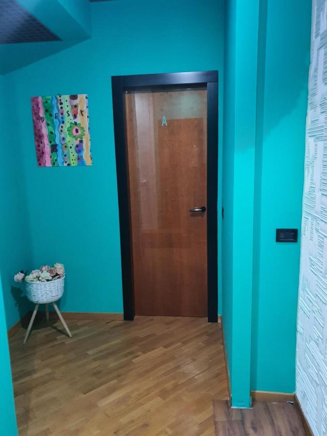 B B Desy Acomodação com café da manhã Caserta Exterior foto
